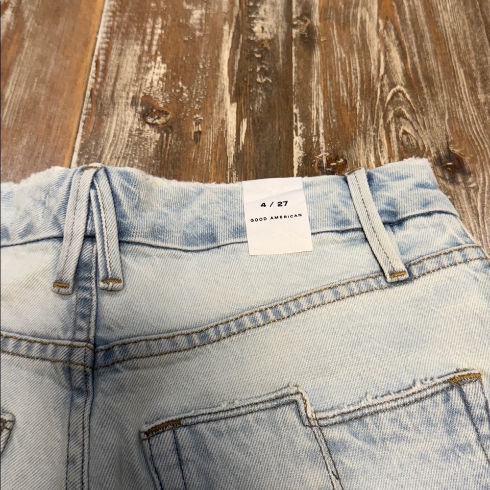 Good American Light Blue Ripped Straight Leg Jeans - Picture 7 of 7